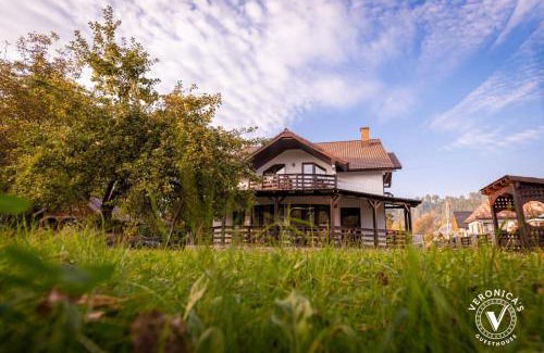 Breb House | Veronica’s Guesthouse