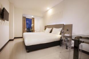 West Cirebon Hotel | Verse Hotel Cirebon