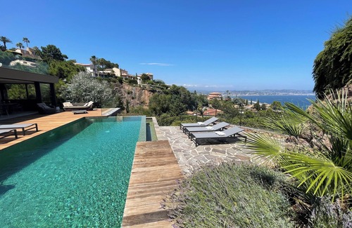 Theoule-sur-Mer Villa | Very beautiful villa with unique services in Théoule-sur-Mer