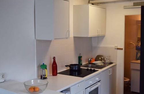 La Rochelle City Centre Apartment | very bright 26 m2 studio with large terrace, historic center of La Rochelle