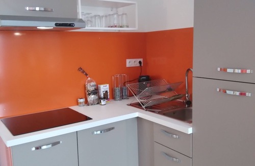 Treboul Apartment | Very Bright Apartment Tréboul