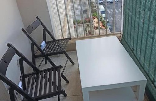 La Californie Apartment | Very bright apartment close to the sea - Appartement très lumineux et proche de la mer