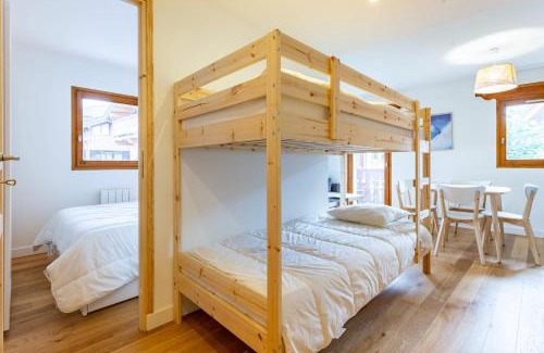 Le Praz Apartment | Very Bright Cocoon With Balcony Near The Slopes
