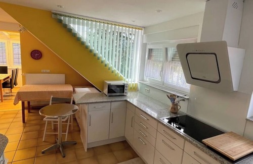 Inzlingen Apartment | Very bright top-floor apartment with 2 bedrooms