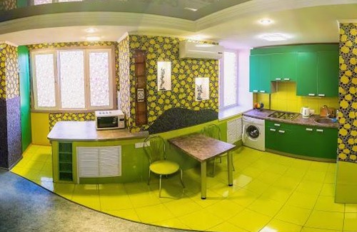 Kherson Apartment | Very center apartment with parking