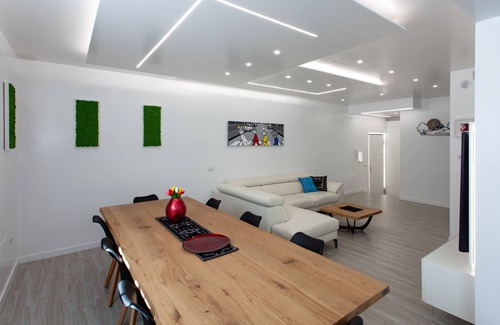 Cagliari Apartment | Very central apartment in Cagliari equipped with every comfort