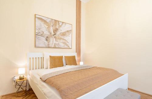 Belso-Ferencvaros Apartment | Very Central - Comfy - NEW