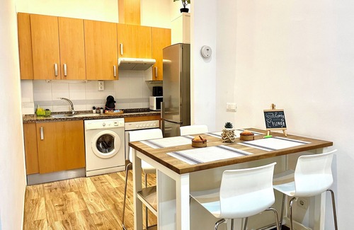 Perchel Norte Apartment | Very central studio with A/C, equipped kitchen, and elevator.