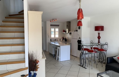 Aigues-Mortes House | Very close to the medieval city of Aigues-Mortes, marina, with swimming pool