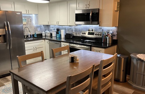 Ormond-by-the-Sea Condo | Very comfortable home with pool & ocean view; <1 minute walk to beach!