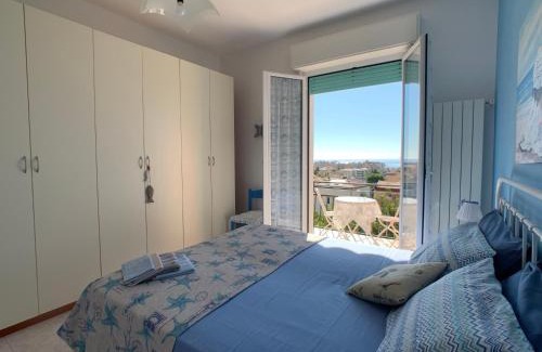Pietra Ligure Apartment | Very cosy house with fabulous sea view!