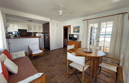 Fornells Apartment | Very front line stunning sea views near the beach