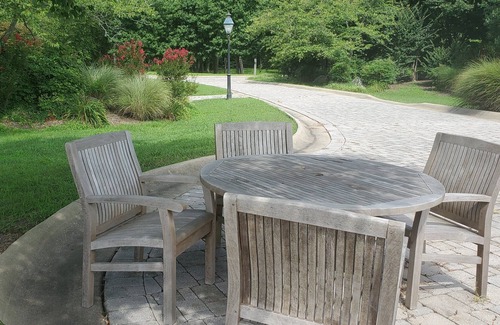 Dameron Cottage | Very long Private Beach waterfront Cottage
