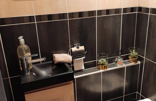 Sud Apartment | Very nice apartment 6 persons, 3 bedrooms, La Rotonde center Aix en provence