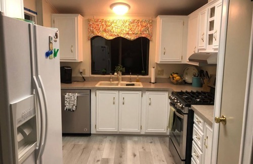 Desert Hot Springs House | VERY nice, large Desert Home in a very quiet cul de sac.