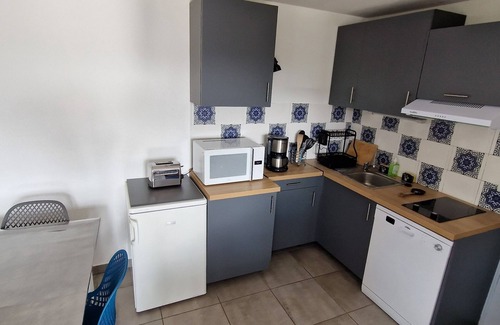 Les Angles Apartment | Very nice T3, at the foot of the slopes, village center, large corner balcony, lake view