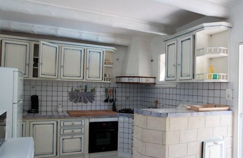 Barjac House | Very pleasant, spacious and well equipped house - 1000 m2 of land