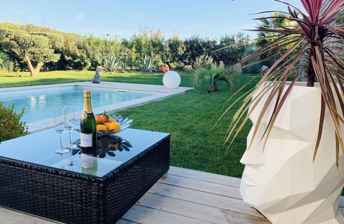 Montferrier-sur-Lez Villa | Very pretty, trendy villa with swimming pool