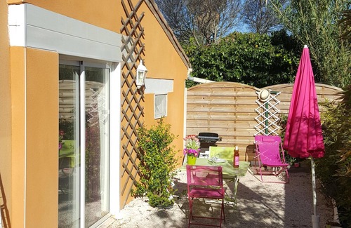 Le Grau-dʼAgde House | Very pretty shaded studio 25M2 + mezzanine 100m from the beach quiet location