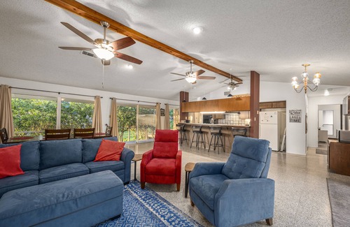 Indian Shores House | Very Private 1-Acre, 4-Bedrooms, 3-Fish Records, 21-Floor to Ceiling Windows