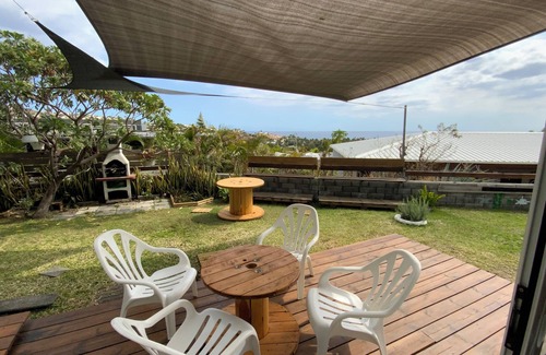 St Gilles-les-Bains Apartment | Very quiet T3 rental with small garden, close to all amenities.