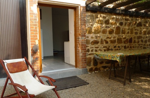 Roanne Apartment | very quiet apartment downtown Roanne, Loire, new and bright.