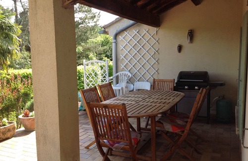 Salavas House | very quiet house near river