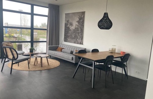 Enkhuizen House | Very spacious dream villa in Enkhuizen where you can enjoy many activities