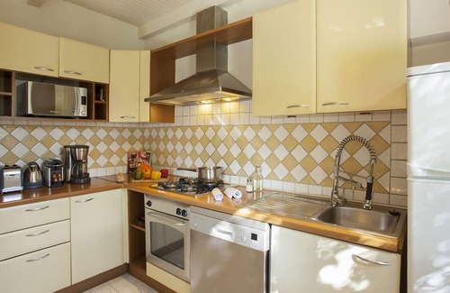 Calvi Villa | Very warm villa "Acacia" with beautiful garden - 4 to 6 people