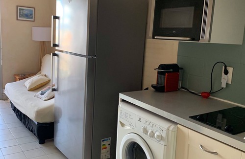 Frejus Port Apartment | Very well located apartment between the beach and the Port de Fregus