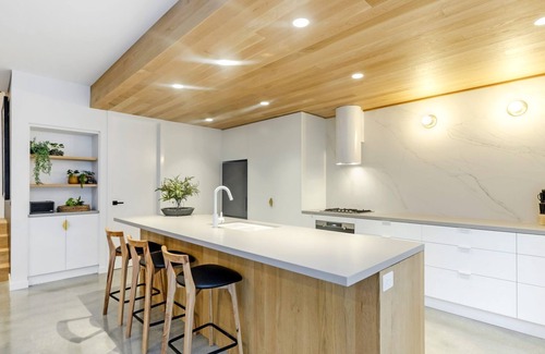 Port Fairy House | Vesper offers secluded luxury in the heart of Port Fairy
