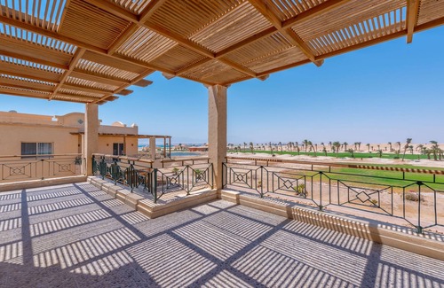 Soma Bay Apartment | VESTA - Luxury APT - 2BR - Golf (II)