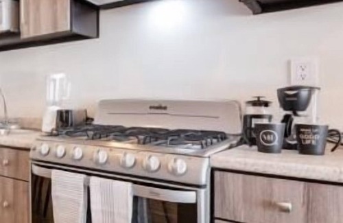 Zona Rosa Apartment | VH | Comfy Loft | washer + wifi | Roma Nte | 306