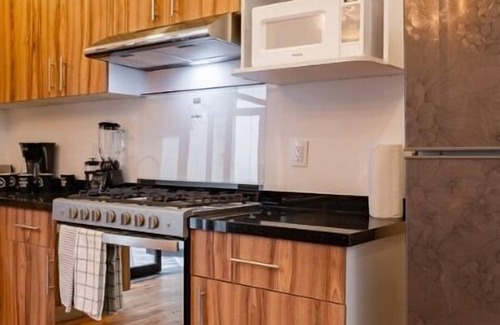 Queretaro House | VH | Recamara privada | wifi velozandrooftop | 146