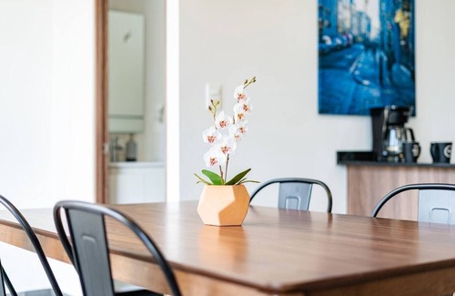 Doctores Apartment | VH | Zona Doctores | Balcón + Wifi | 279