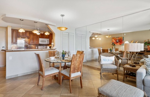 Kahana Condo | VI 401 Remodeled OceanFront Condo w Ocean Views Pool