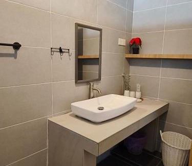 Gua House | Vi Sweet Home- Luak