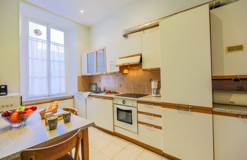 Centre Ville-Gare Apartment | VIA ITALIA AP1054 by RIVIERA HOLIDAY HOMES