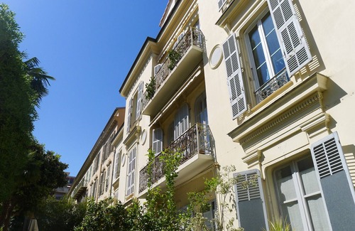 Centre Ville-Gare Apartment | VIA ITALIA AP1054 by RIVIERA HOLIDAY HOMES