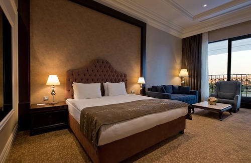 Yesilpınar Mahallesi Hotel | Vialand Palace Hotel