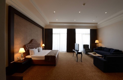 Yesilpınar Mahallesi Hotel | Vialand Palace Hotel