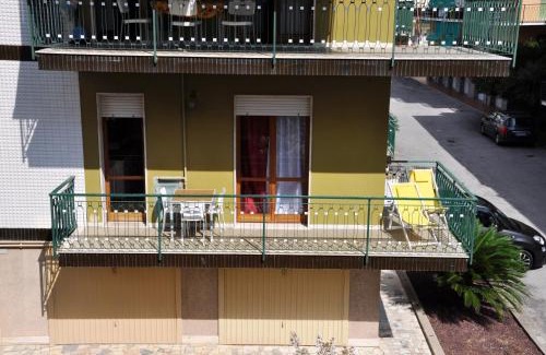 Pietra Ligure Apartment | Viale Repubblica 329 1