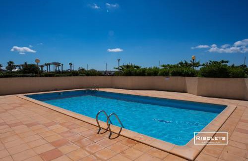 Vias Apartment | Vias-Plage - Appartement climatisé avec piscine face à la mer