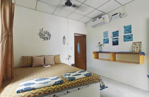 Neil Island Hotel | Vibes and Dives