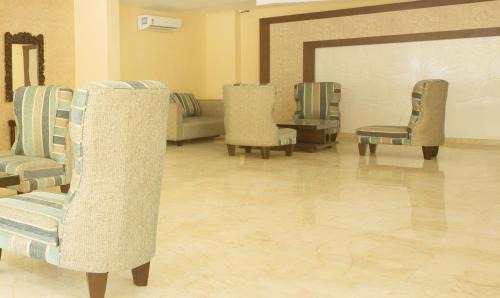 Mayapur Hotel | Vibhav Grand