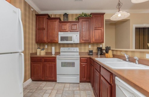 Branson Hotel | Vibrant 2BR Condo at Great Rock: Relax & Enjoy