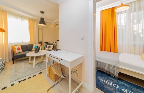 Antalya City Centre Apartment | Vibrant and Central Apartment in Muratpasa