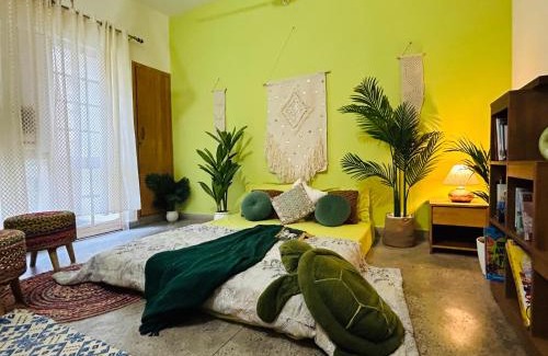 Dwarka Apartment | Vibrant city suites