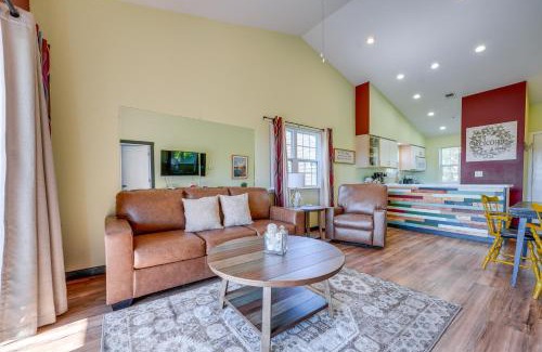 Branson Apartment | Vibrant Holiday Hills Resort Condo with Balcony