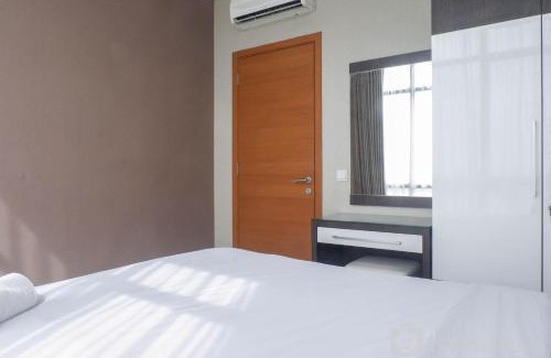 Surabaya Apartment | Vibrant Luxurious 2BR Apartment at Aryaduta Residence Connected to Cito Mall By Travelio
